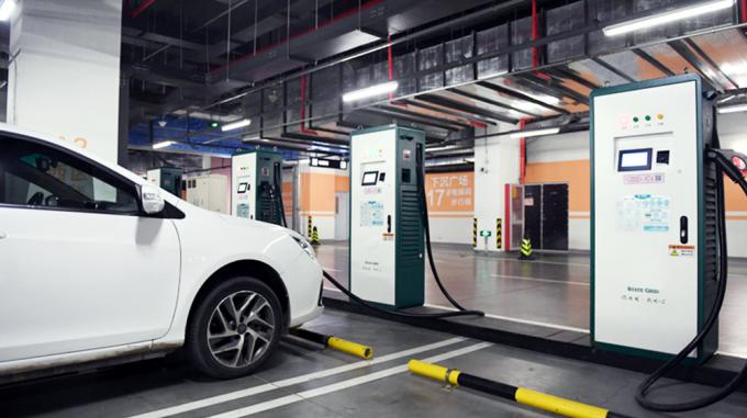 De industriële PC geoptimaliseerde dienst van de lastenpost en werkende efficiency
