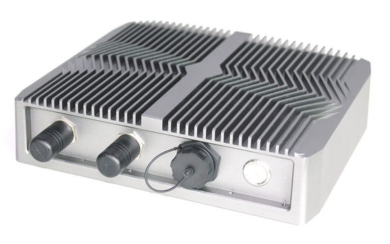 I3 I5 I7 RS232 4 Industriële de Desktoppc van USB, Industriële de Rangcomputer van IP67 Fanless