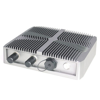 Volledige Waterdicht van PC van I7celeron 8ste Gen cpu Ingebedde Industriële Fanless Mini